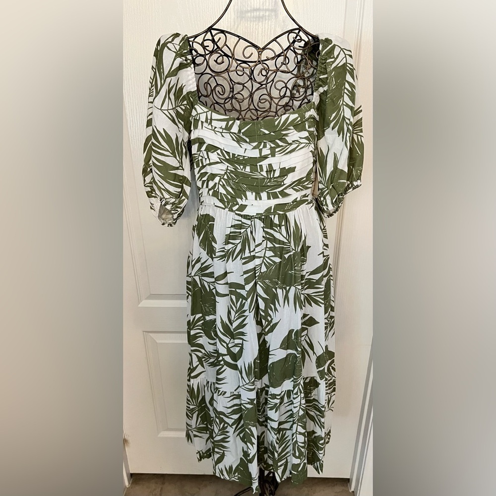 By Together Olive Leaf Print Midi Dress
